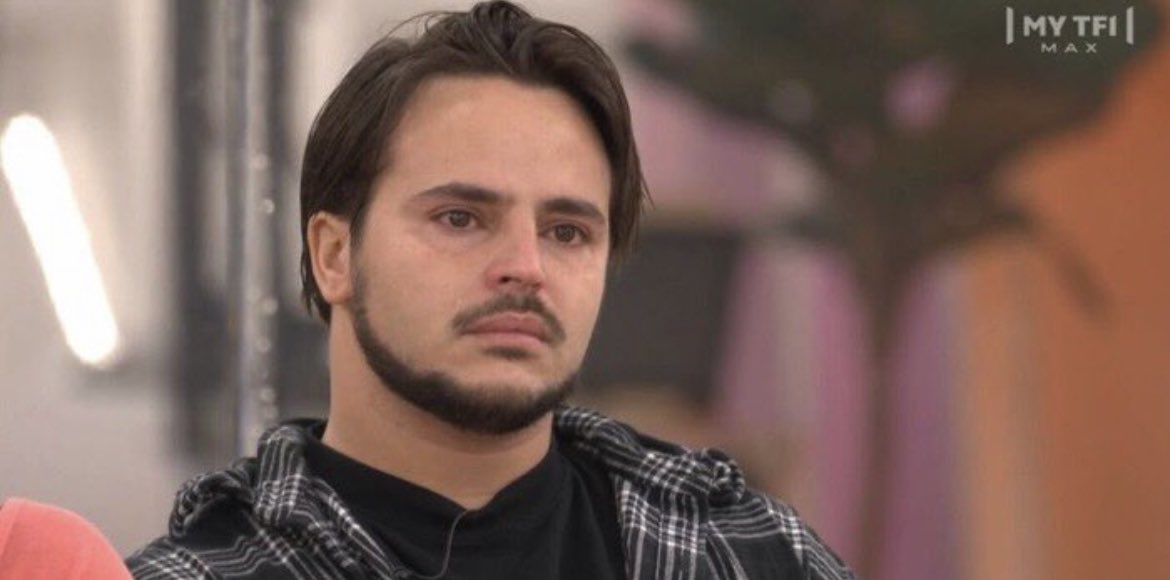 staracstan's tweet photo. pas marine qui devait être immunisée au dernier prime qui se retrouve nommée….. je vrille #staracademy #staracademylelive https://t.co/Ak6IlELPkq