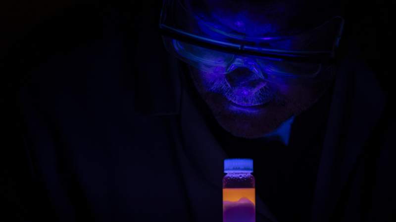 AECPartsWashers's tweet photo. University of Missouri-Columbia scientists are battling nanoplastics, tiny pieces of plastic, often smaller than dust particles, which can be found in water sources, including bottled water. #nanoplastics 
https://t.co/FExJs0p0uU https://t.co/Zk7WAIOu7V