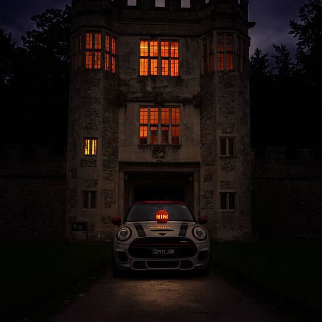 We’re loving this spooky pic from @pete_jcw! 🎃

#MINIUK #Halloween
