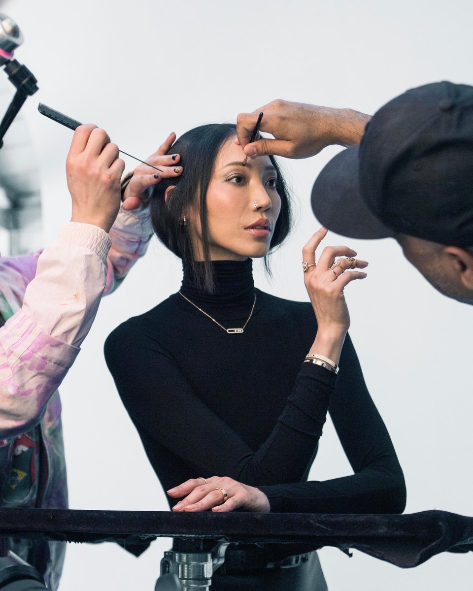 MessikaJewelry's tweet photo. Behind the scene moments with #SooJoo.
Discover more at https://t.co/l3tDcOyrME.
#Messika #MyMoveMyWay #DisruptingDiamonds https://t.co/2vPDtK4od0