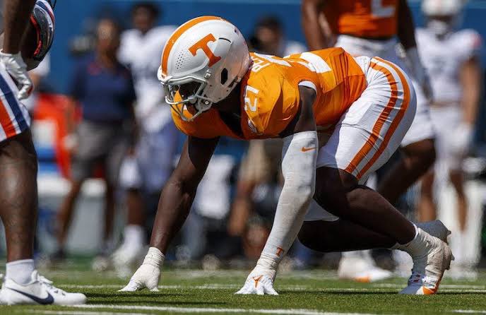 StripesCincy's tweet photo. After watching some more tape on this years edge rushers… James Pearce Jr. in stripes would be unfair https://t.co/GzoB3n5nje