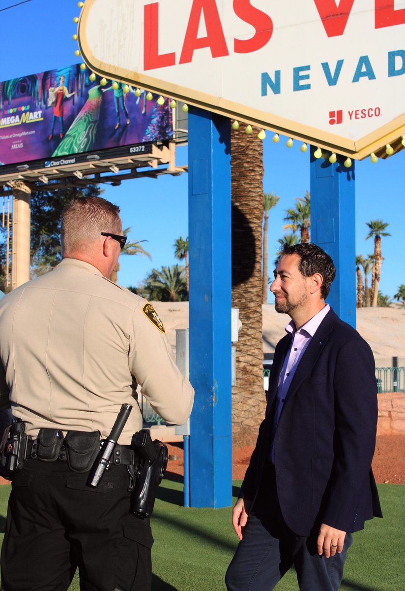 #Today, Commissioner Naft, in partnership with the Las Vegas Metropolitan Police Department, honored the Vegas Justice League by presenting the Key to the Las Vegas Strip!

Vegas Justice League is a nonprofit organization that has been instrumental in helping solve cold case