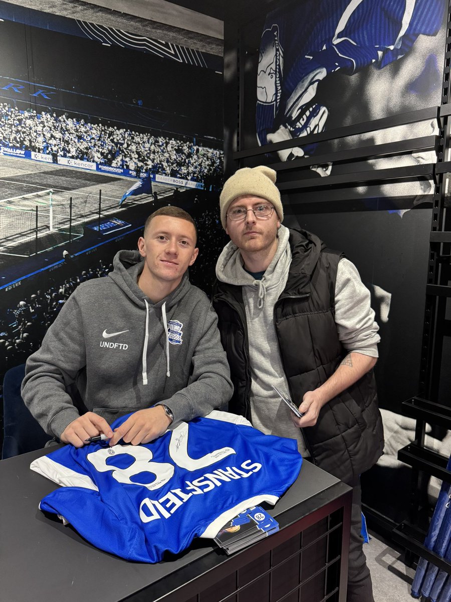 Gareth Jones tweet media