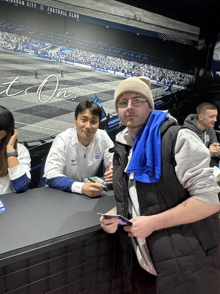 Gareth Jones tweet media