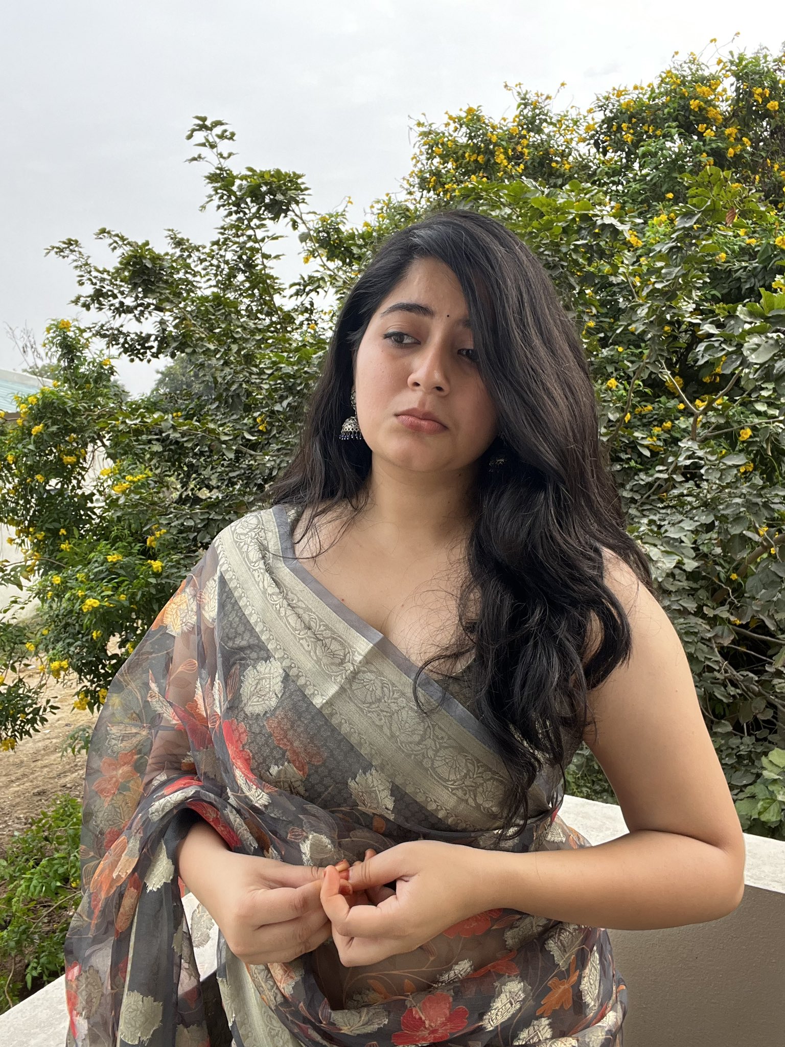 GbJ1ndUakAEJ5Vb?format=jpg&name=large