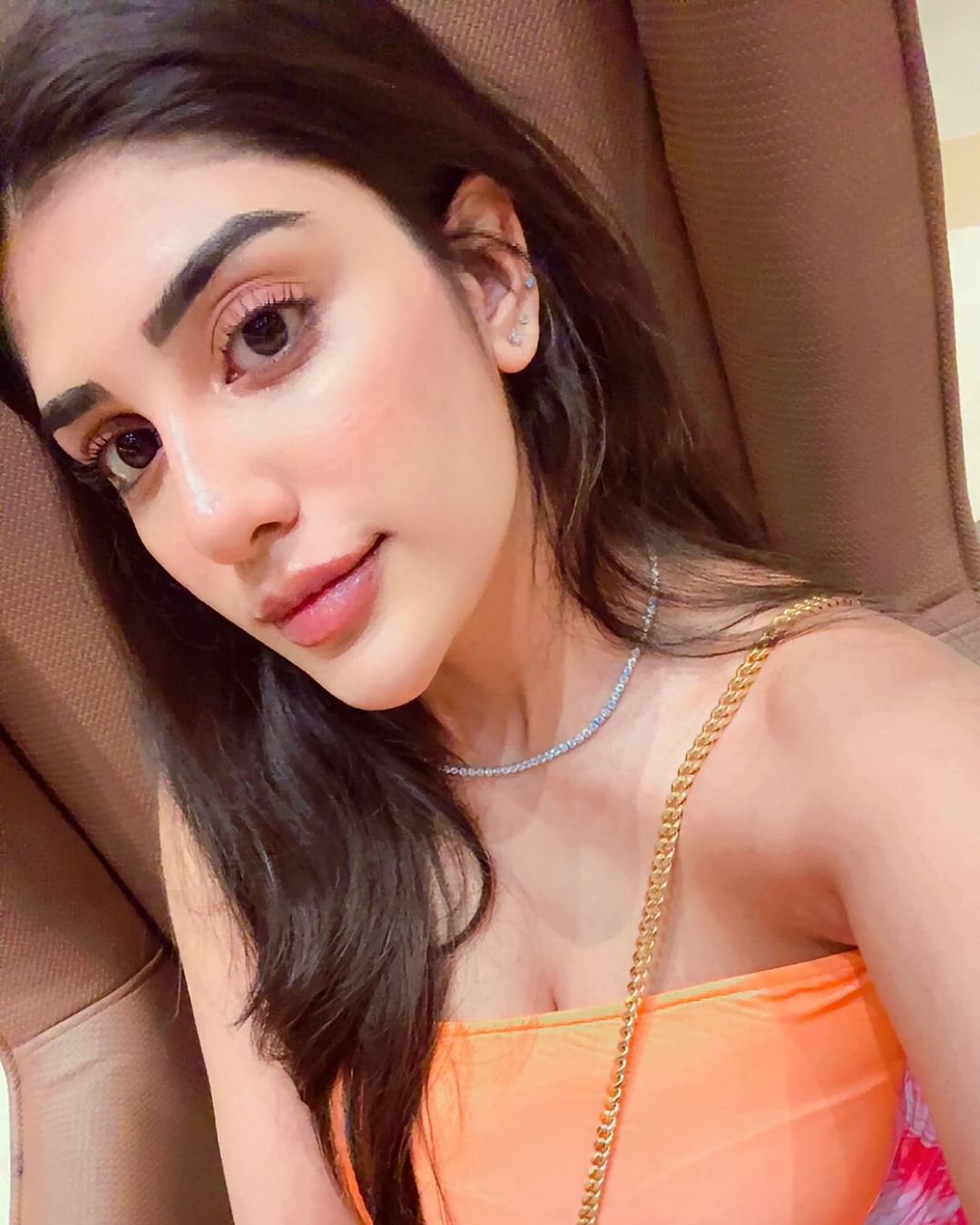 GbJ1wAlWcAAhjfs?format=jpg&name=large