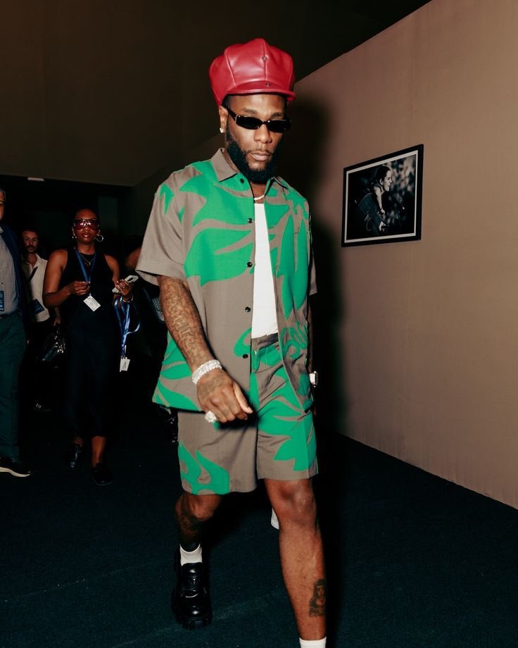 robert18326's tweet image. All Active Outsider online can I get 50 hashtag of #Emptychair in the comments section?🥺🦅❤️