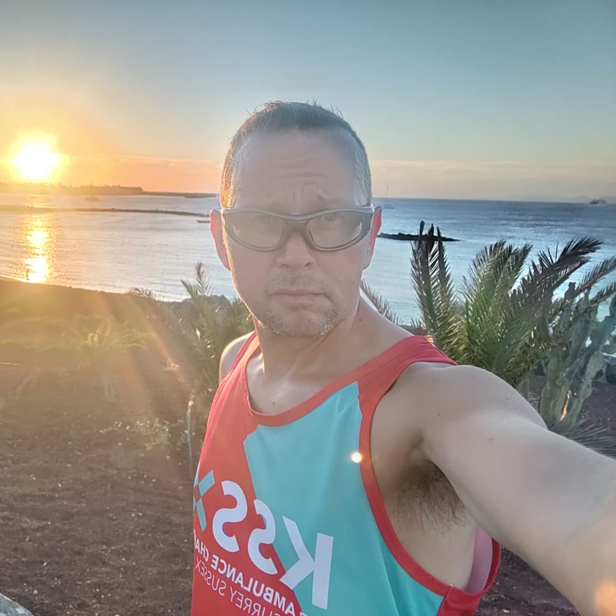 RunTheWorldChallenge tweet media