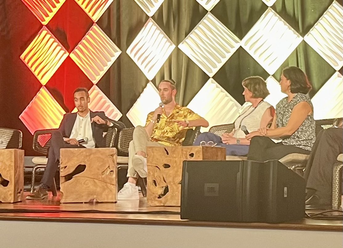 JamesHewettDC's tweet photo. Look at our boy @daniel_wolf1 crushing the Hawaiian geothermal policy fit: https://t.co/IuZqTEjmsr