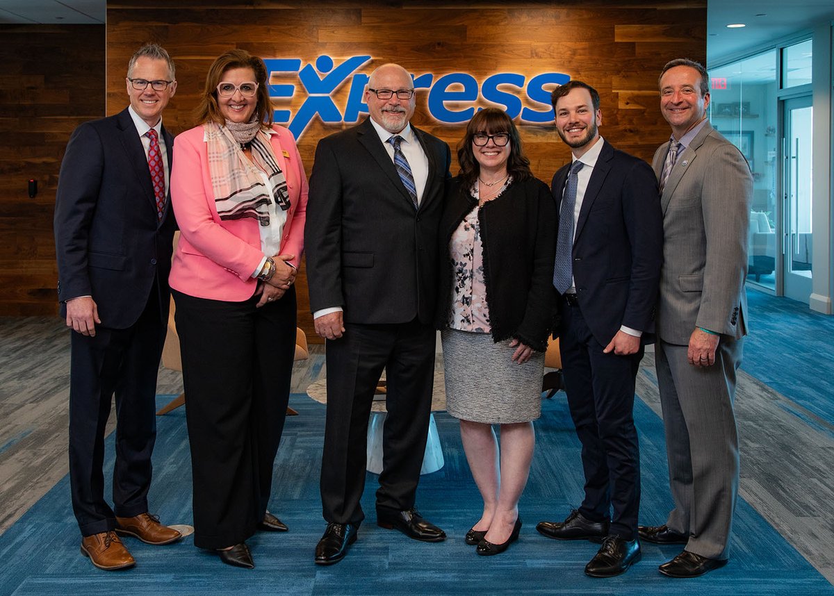 expressfran's tweet image. We're excited to announce that Cheri and Jamey Milford are now leading the Longmont, CO, Express Employment Professionals office! With their experience and passion, we know great things are ahead!

#ExpressFranchising #LongmontCO #ExpressPros