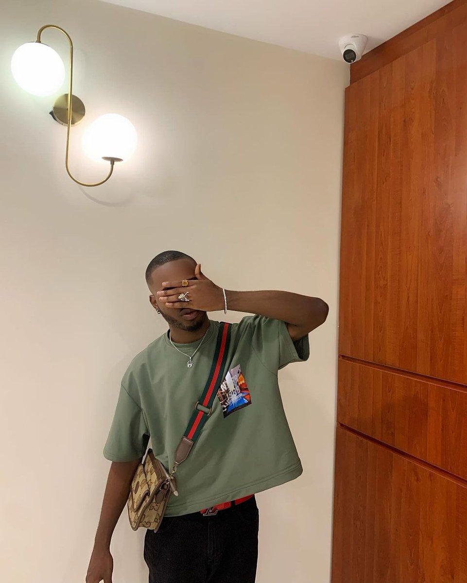 OghenzyS's tweet photo. Piece of my heart โค
#wizkidfc #fineboi https://t.co/NpAmnbiqkl