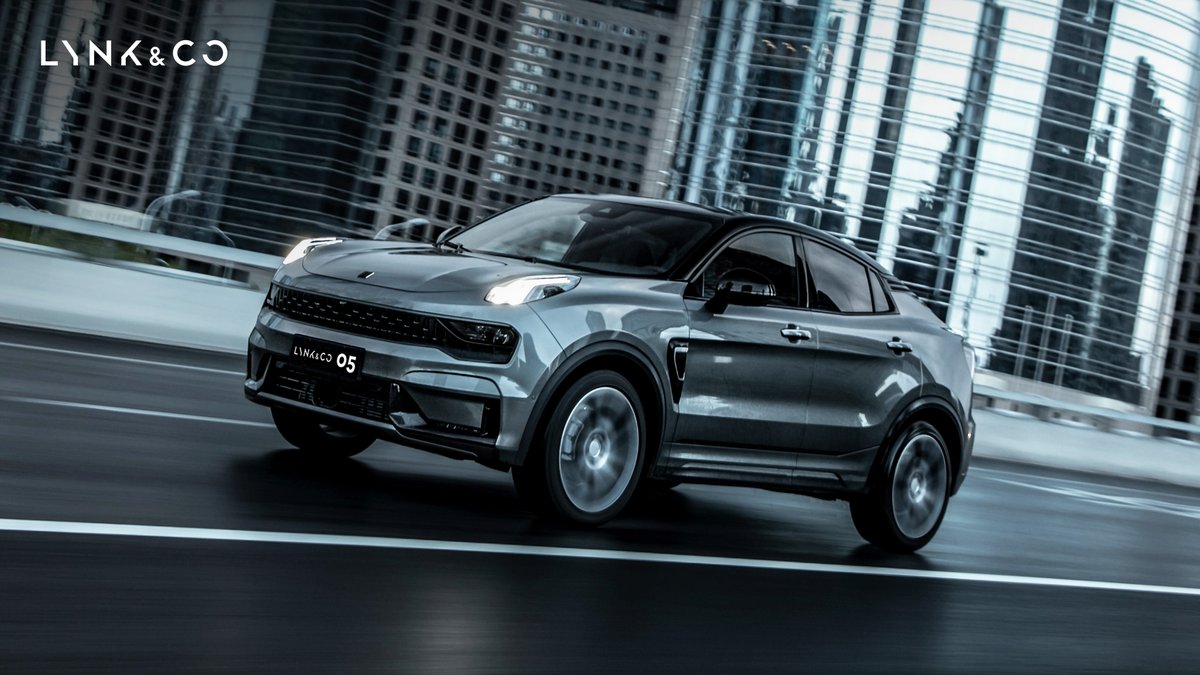 LynkCo_Auto's tweet photo. Bold. Sporty. Unstoppable. The #LynkCo05 is made for the city streets. #LynkCo #LynkCoTech #UltimateIsStandard https://t.co/6HT157uJ8E