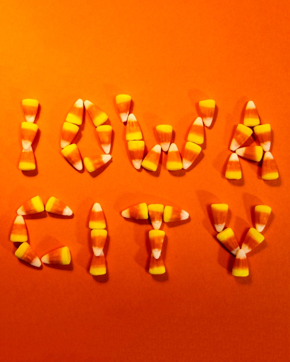 it's the best day of the year for candy corn lovers 🫶

🤍🧡💛 Happy National Candy Corn Day everybody!