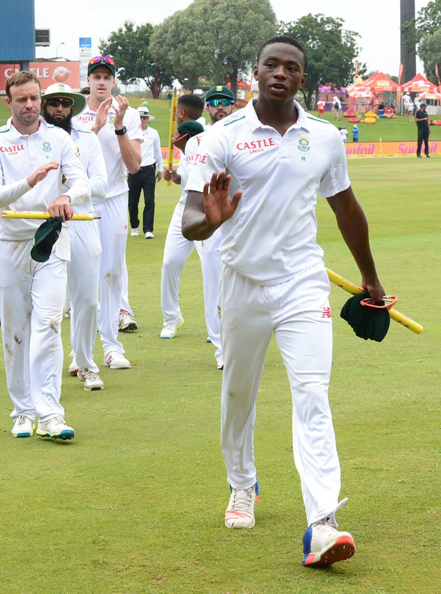 Most cricket followers agree that batting has become easier in the current era. Good batsmen averaged 40 in the 1980s and 1990s. Now, they average 50. SMG's fans say he would have averaged 60 today. We have seen an inflation in batting average.

If we extend the same logic, it