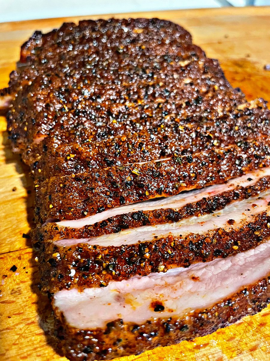 ItsJaredLadd's tweet photo. Who needs a slice of Bacon Brisket??? https://t.co/Jy3ROuS4nC