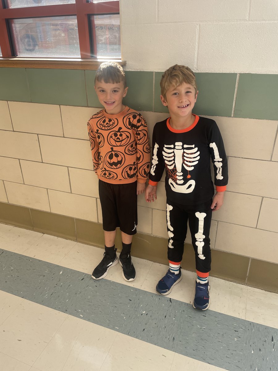 Washington Drive tweet media