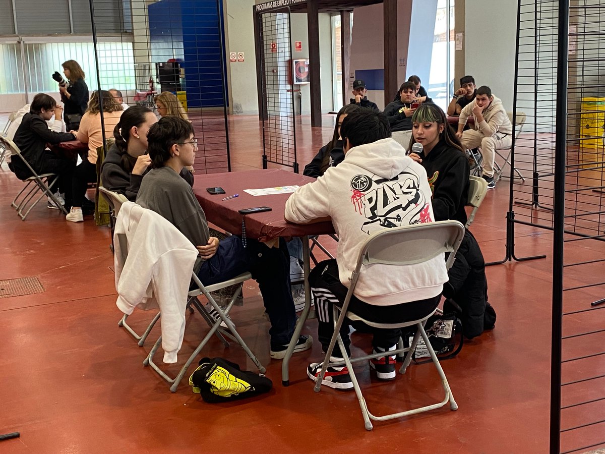 IES Leonardo de Chabacier tweet media