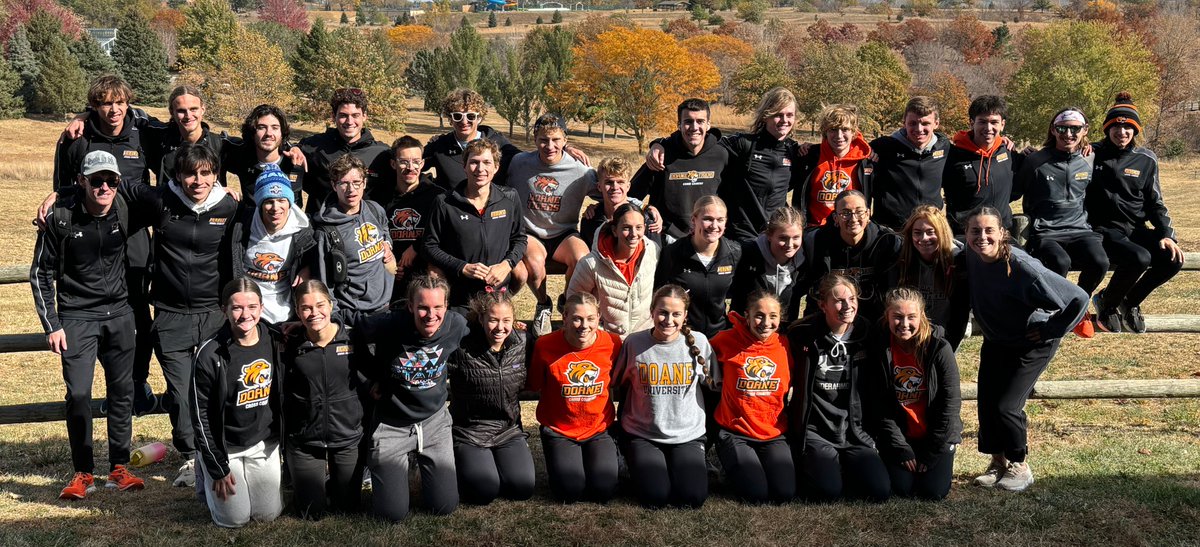 DoaneXC's tweet photo. Family🧡🐯!! No words can fully express our love and appreciation for this amazing group of young men and women. Each and every single person makes this team better! Thank you for allowing us coaches to be a part of your journey. https://t.co/QZtSx4444r