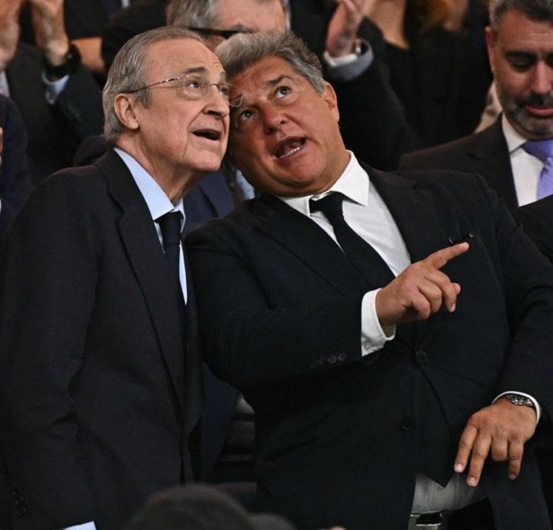 FRBarca_'s tweet image. Florentino Perez vit un cauchemar. Après avoir attendu 15 ans que Messi quitte Barcelone, La Masia donne naissance à un autre prodige comme lui en la personne de Lamine Yamal.

(@xavierbosch)