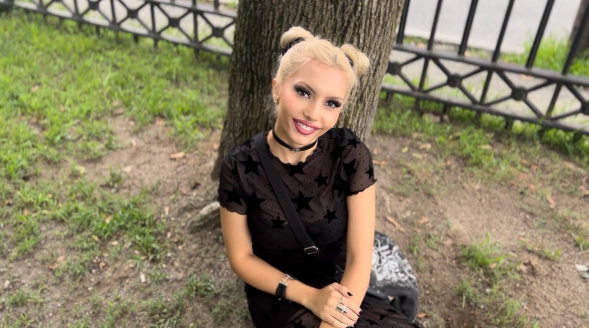 rubyandersonCA's tweet image. You’re from the 70s, but I’m a 90s witch🔮✨💿 

#seasonofthewitch #cover #coversong #musicvideo #outnow #90s #witch #whimsigoth #salem #donovan #lanadelrey #thelovewitch #thecraft