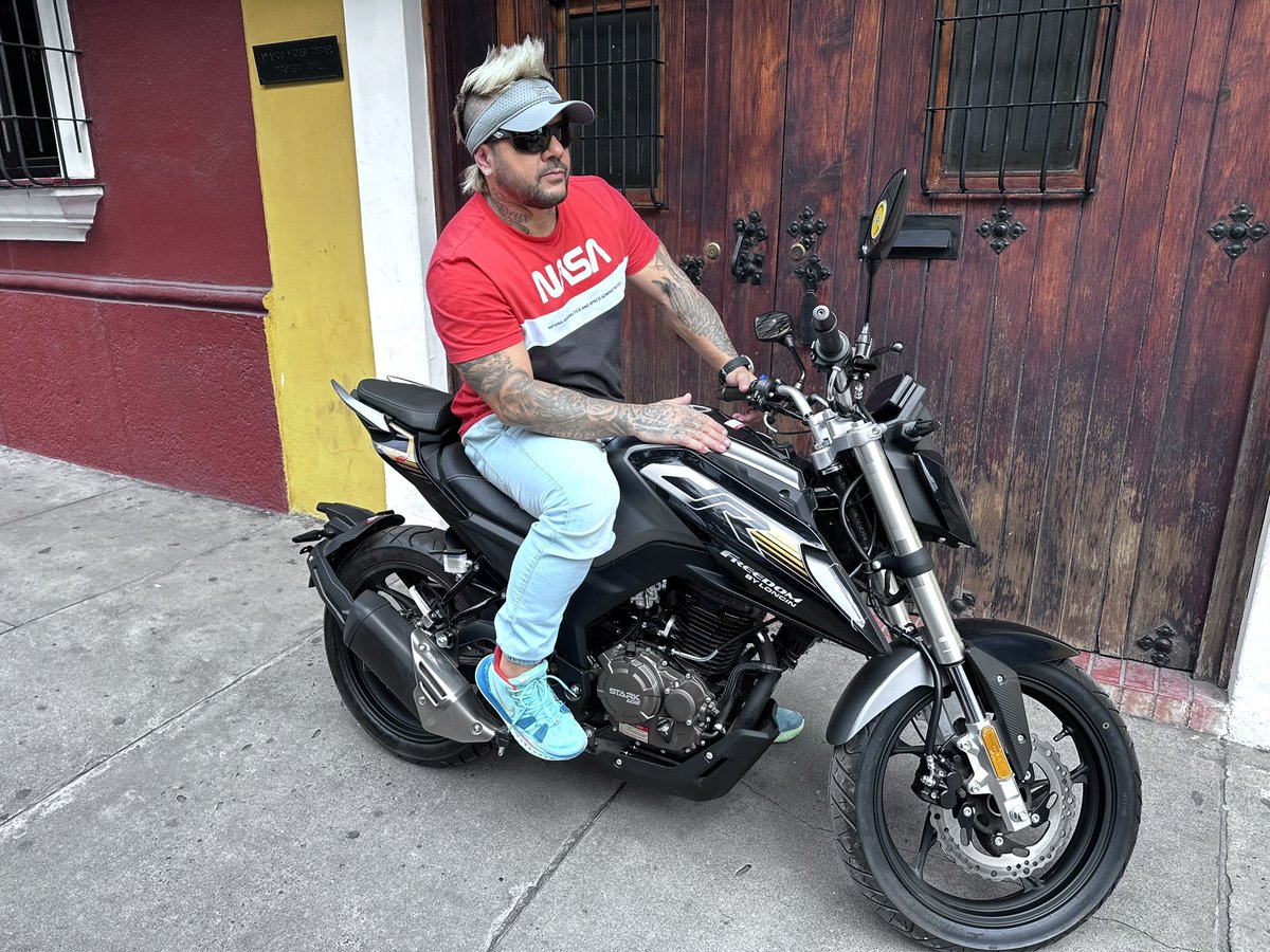 McTavitoBamBam's tweet image. Poder en la ciudad #cr5 #motosfreedom #motorcycle #motorbike #motos #motivacion