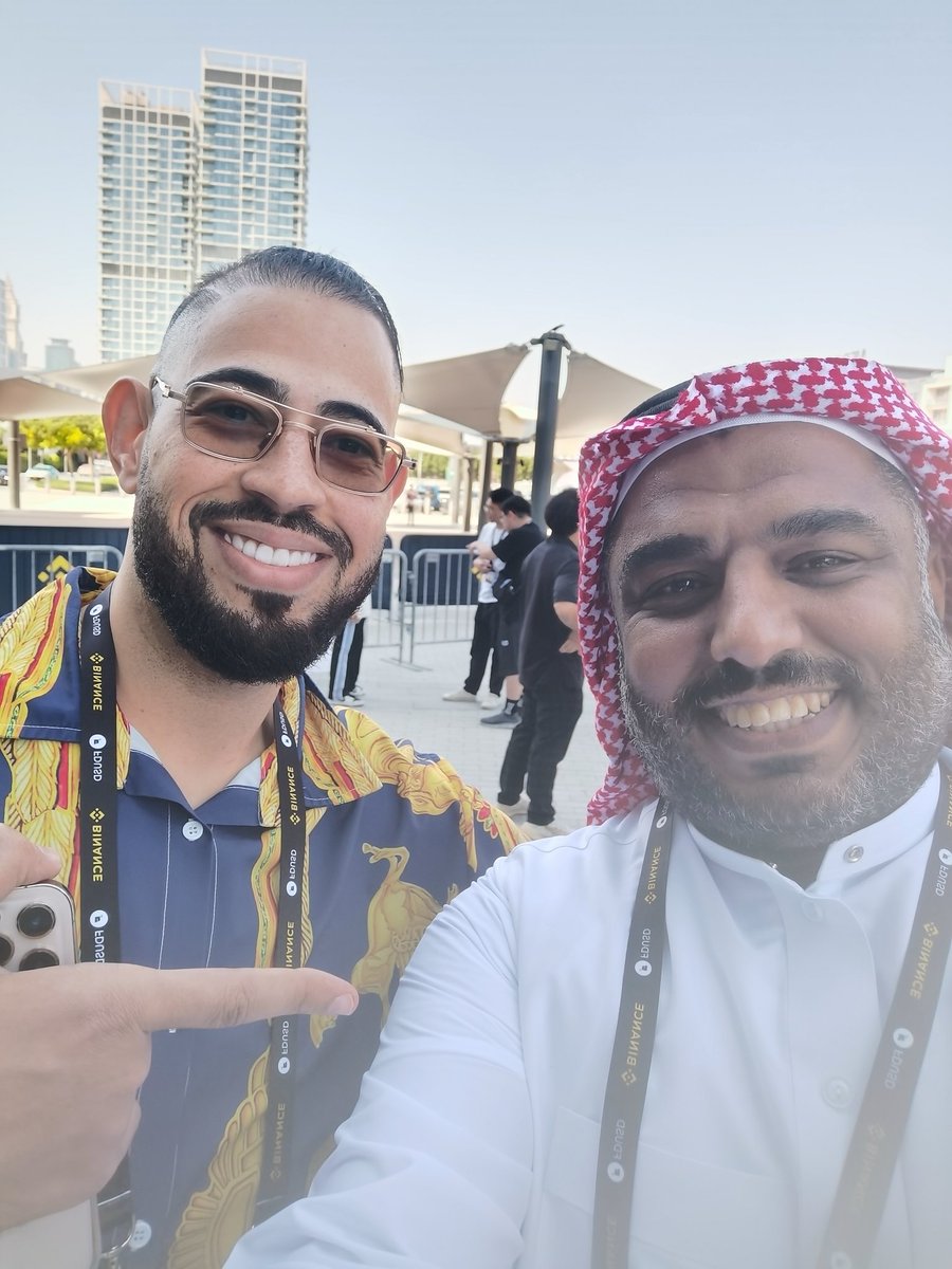 With <a href="/Eljaboom/">Elja</a> at #BinanceBlockchainWeek 😍