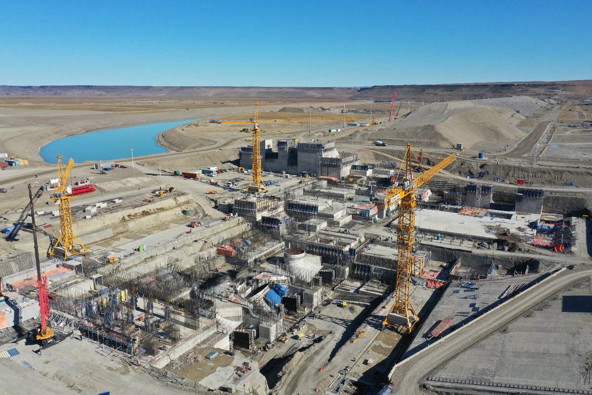 ing_unlp's tweet photo. Aprovechamiento Hidroeléctrico del río Santa Cruz 

El rol de la Facultad de Ingeniería de la UNLP en la obra pública en ejecución más importante del país

Más información: https://t.co/W0eVssByDu https://t.co/QjiZRBItw1