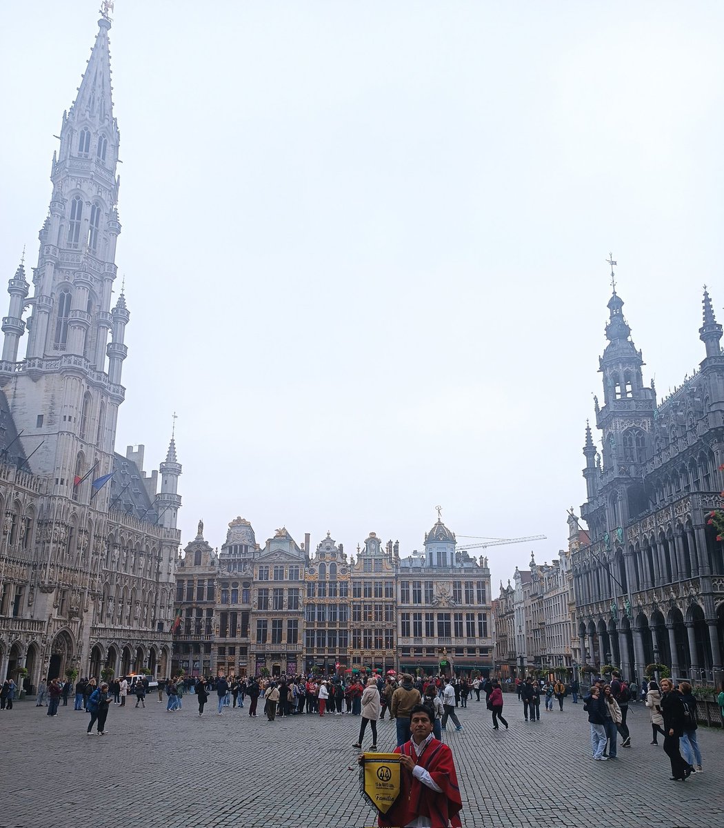 cchango's tweet image. 15 de Mayo in Brussels 
🧠With brain and heart❤️
👨‍👩‍👧‍👦The Cooperative of the Family👨‍👩‍👧‍👦
🇪🇨Quito-Latacunga-Ambato🇪🇨