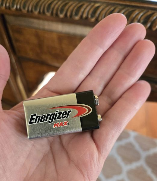 SF_MQuirk's tweet photo. Fall back this weekend and power up those smoke detectors. Changing batteries might just save your life. https://t.co/le6gj3XLnY