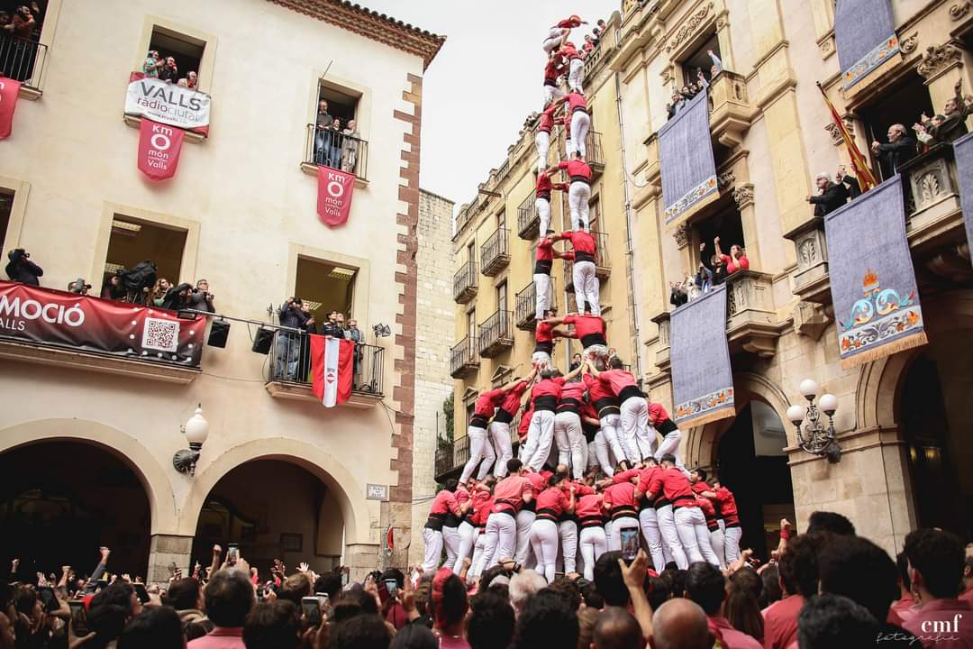 Des de diumenge que seguim en un núvol. 

Gràcies @jovesvalls per anar-hi, anar-hi i anar-hi!

📸 <a href="/Cristian_kny/">Cristian Muñoz</a>