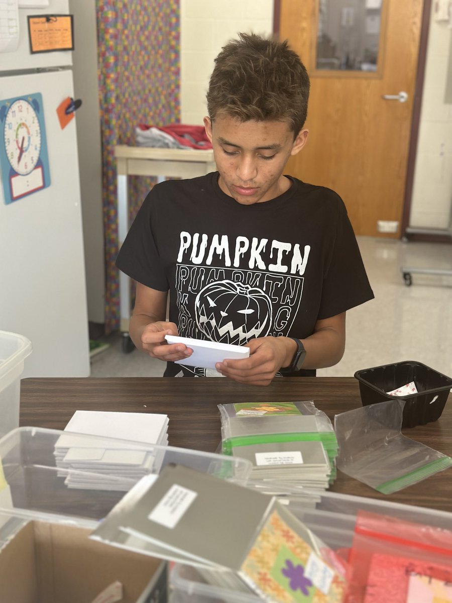 Working hard to prep our inventory of cards for the Loveland Craft Fair THIS weekend! Come see some new things at LHS from 9:30-3:00 this weekend! #beLOVEland ⁦<a href="/LHSTransition/">LHSTransition</a>⁩ ⁦<a href="/LovelandTigers/">Loveland Tigers</a>⁩ ⁦<a href="/Loveland_HS/">Loveland High School</a>⁩ ⁦<a href="/TigerSupt/">Mike Broadwater</a>⁩ ⁦<a href="/PrincipalKohls/">Jesse Kohls</a>⁩