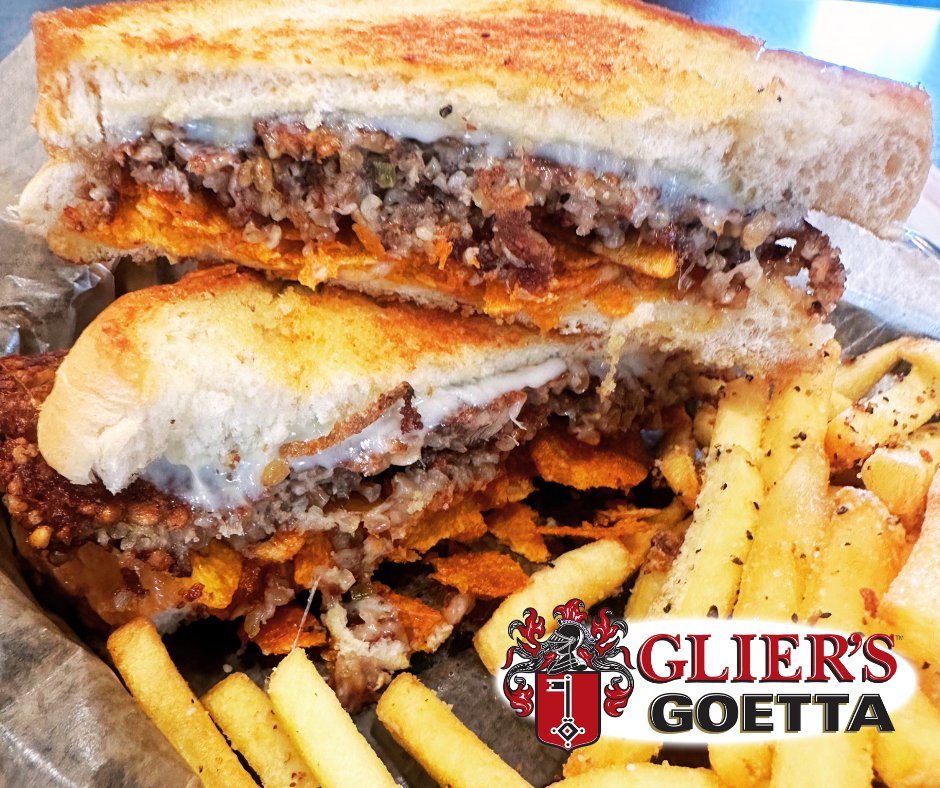You've gotta getta Grippos and Goetta Grilled Cheese at Ari and Mia's Small Town Cafe in Cleeves, OH. Why wait until summer when you can have your own Glier's Goettafest with this delicious treat anytime?
#goetta #gliersgoetta #goettaanytime #cincinnati