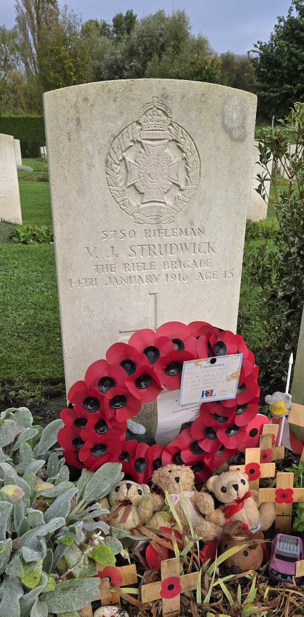 BBTLLP's tweet photo. A good day on the #Ypres Salient with 218 Squadron #RAF cadet group. Starting  with an officer telling the story of his grt grandad at Perth Rd @CWGC, then stops at Essex Farm, #Langemarck &amp; #TyneCot. Time to blow some steam off at #Hill62 finished the day! Now onto tonight! #WW1 https://t.co/uAQps0Gq9X