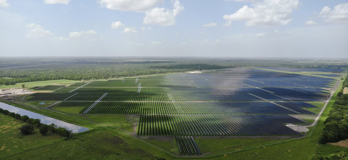 HASI (@hasi_inc) on Twitter photo HASI has entered into a new strategic investment partnership with <a href="/Lightsourcebp/">Lightsource bp</a> for a 288-megawatt solar portfolio comprised of two utility-scale projects in Texas.
Read the press release: investors.hasi.com/news-events/pr… HASI has entered into a new strategic investment partnership with <a href="/Lightsourcebp/">Lightsource bp</a> for a 288-megawatt solar portfolio comprised of two utility-scale projects in Texas.
Read the press release: investors.hasi.com/news-events/pr…
