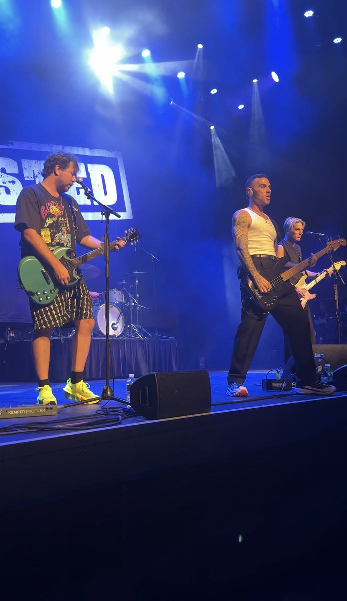 It only took Busted like 20 years to finally tour Australia. First show in Melbourne done and still feels surreal