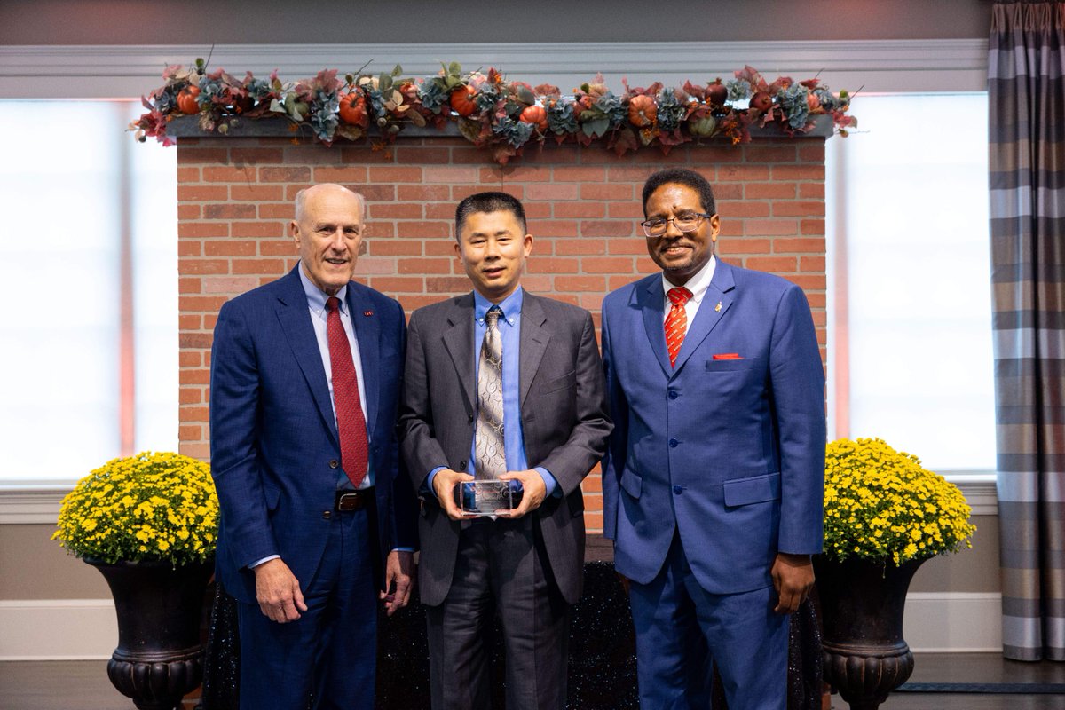 University of Maryland School of Pharmacy tweet media