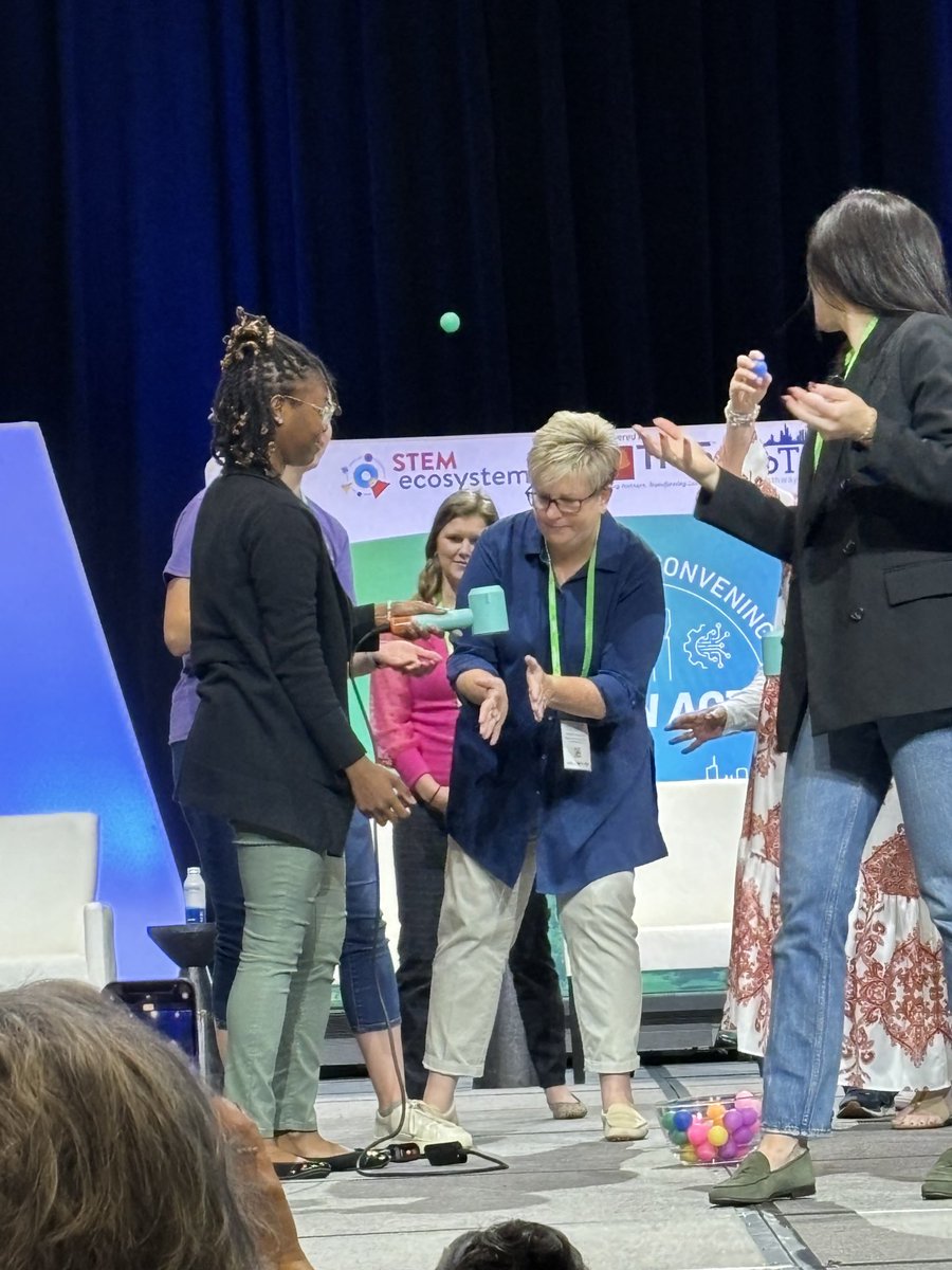 NC STEM West tweet media