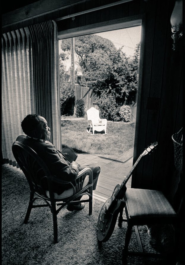 John Lee Hooker
Redwood City, 1991.
Photo by ©Guido Harari