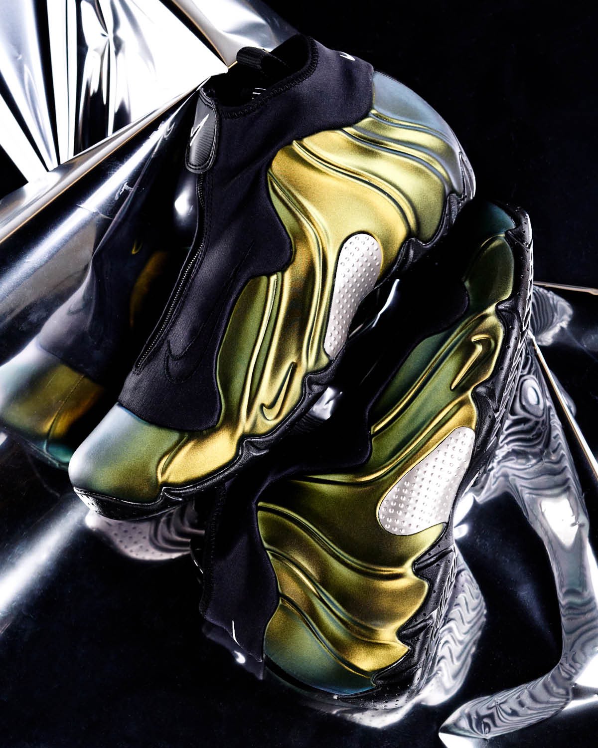 Lapstone Hammer on X NIKE AIR FLIGHTPOSITE QS METALLIC GOLD Available now both in store and online https t xCi83pCtZE Men s sizes 7 14 240 https t 5HebDRwgsd X