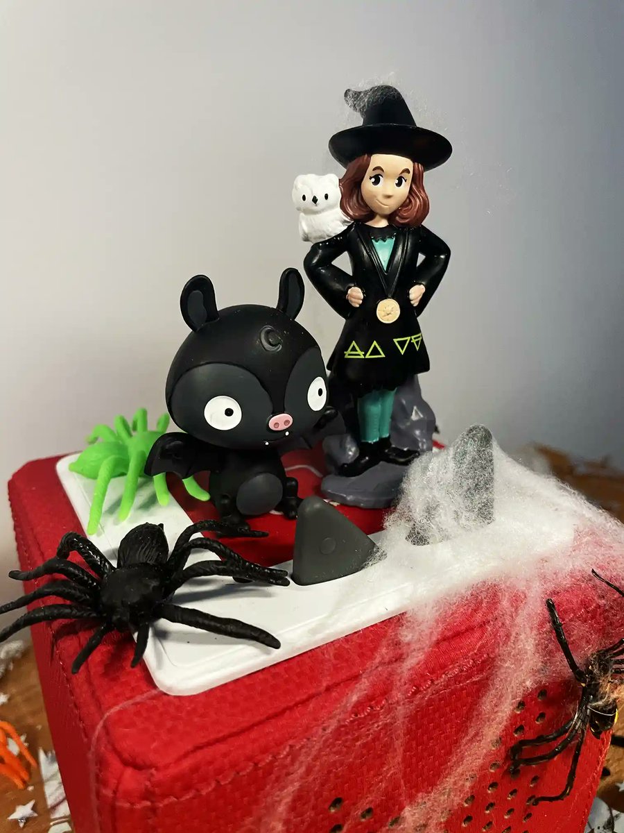 👻Halloween frissons 2024: La Toniebox enchante les petits avec ses histoires effrayantes 🕷️

essentielactu.com/halloween-toni…

Ces histoires et comptines captivantes sont parfaites pour plonger vos enfants dans l'ambiance d'Halloween ✨

#toniebox #Halloween #comptines #alixpix