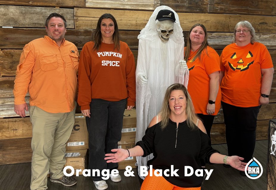 RKAEnergy's tweet photo. So far RKA has been gearing up for Halloween with #spiritweek in full swing! #RKA #rkapetroleum #petroleum #officefun #halloween #halloween2024 #halloweencontest #diesel #oil #fuel #halloweenparty #halloweeneve https://t.co/xH9AOt9hJ0