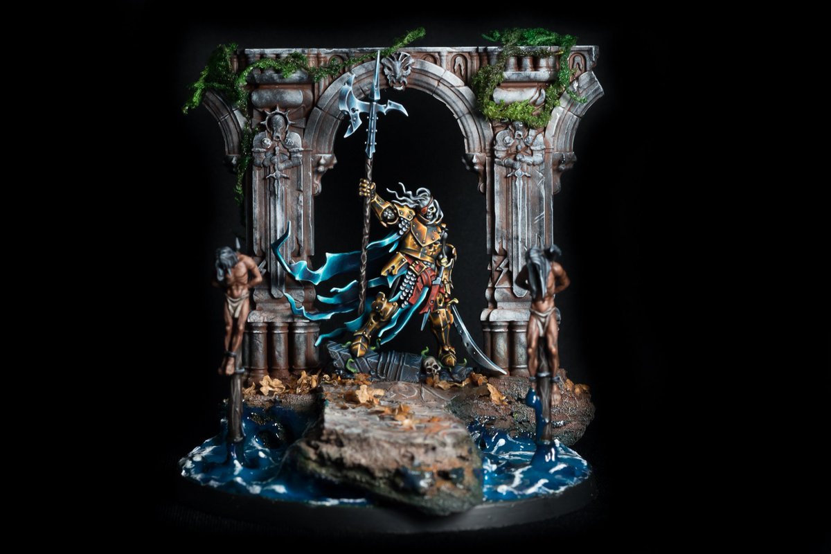 viktoshe4ka's tweet image. Spooky season! My enter to #bonezone competition) 
ponycatminiatures.com #ageofsigmar #warhammerAOS #CursedCity #Ulfenkarn #WatchCaptainHalgrim
#paintingwarhammer  #gamesworkshop  #warhammercommunity #lamiapainting #artisopus #paintingminiatures #scalecolorartist #artvsartist
