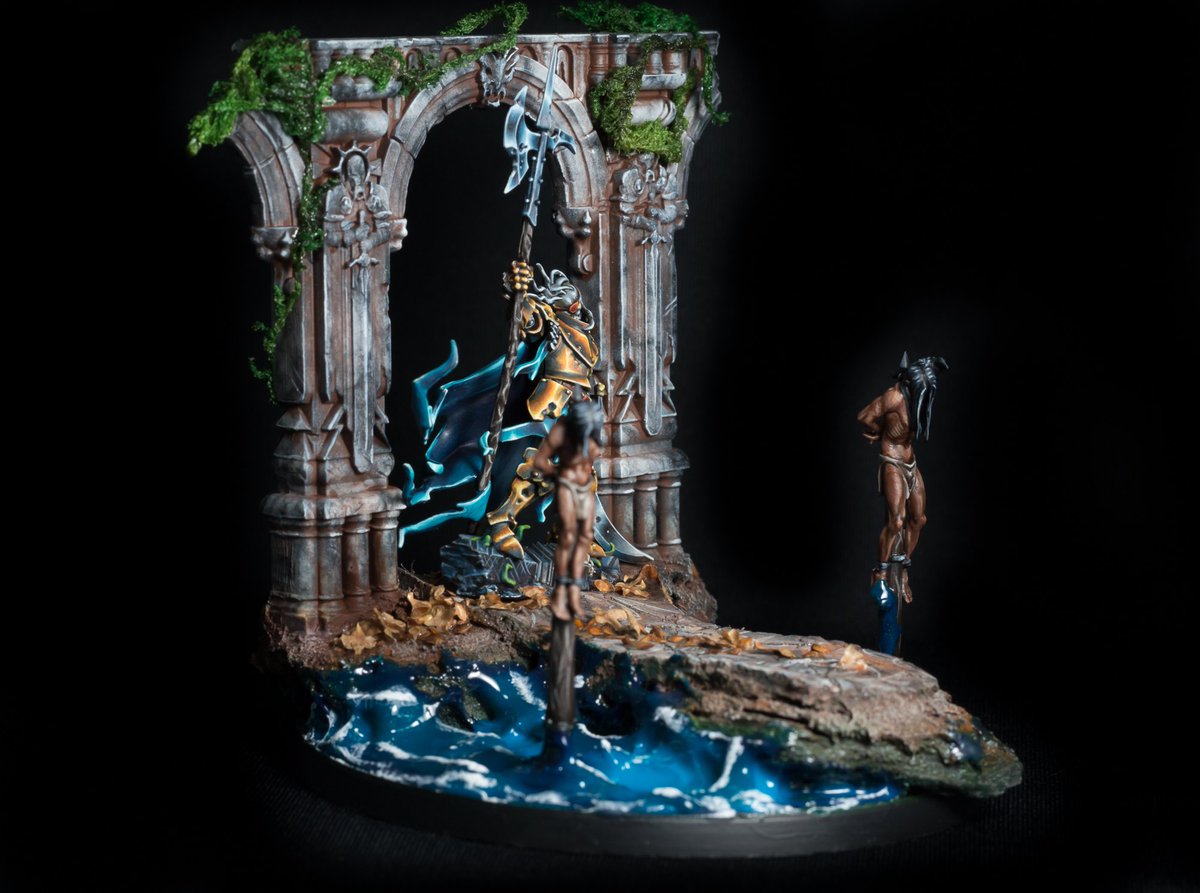 viktoshe4ka's tweet image. Spooky season! My enter to #bonezone competition) 
ponycatminiatures.com #ageofsigmar #warhammerAOS #CursedCity #Ulfenkarn #WatchCaptainHalgrim
#paintingwarhammer  #gamesworkshop  #warhammercommunity #lamiapainting #artisopus #paintingminiatures #scalecolorartist #artvsartist