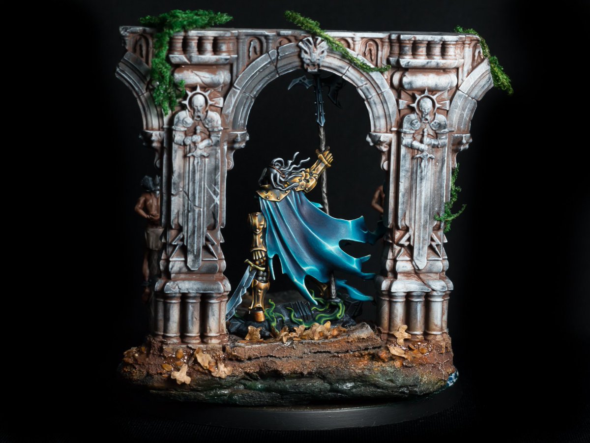 viktoshe4ka's tweet image. Spooky season! My enter to #bonezone competition) 
ponycatminiatures.com #ageofsigmar #warhammerAOS #CursedCity #Ulfenkarn #WatchCaptainHalgrim
#paintingwarhammer  #gamesworkshop  #warhammercommunity #lamiapainting #artisopus #paintingminiatures #scalecolorartist #artvsartist