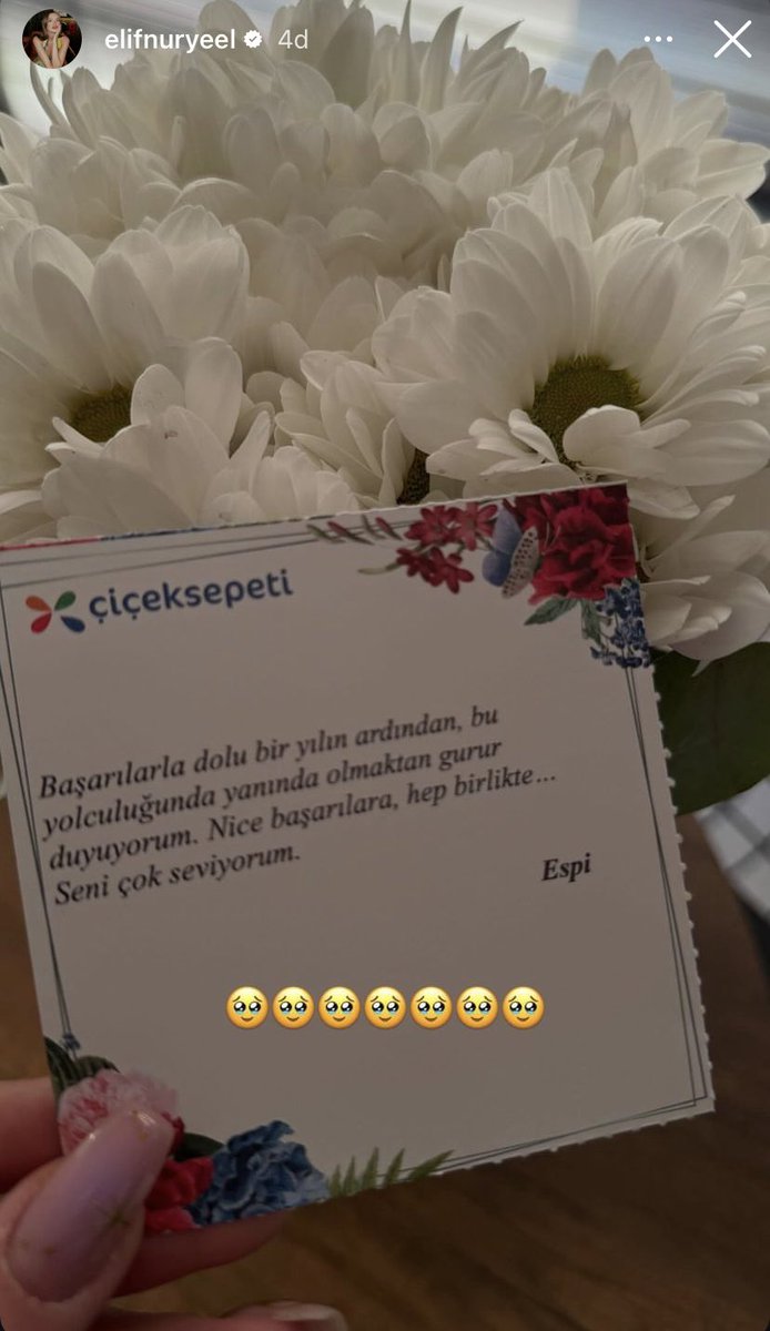 Sevim_Guen's tweet photo. Sizi çok seviyorum🥺🙏🧿🌃
#Elses @elifnuryeel https://t.co/nmgYjZ7ytM