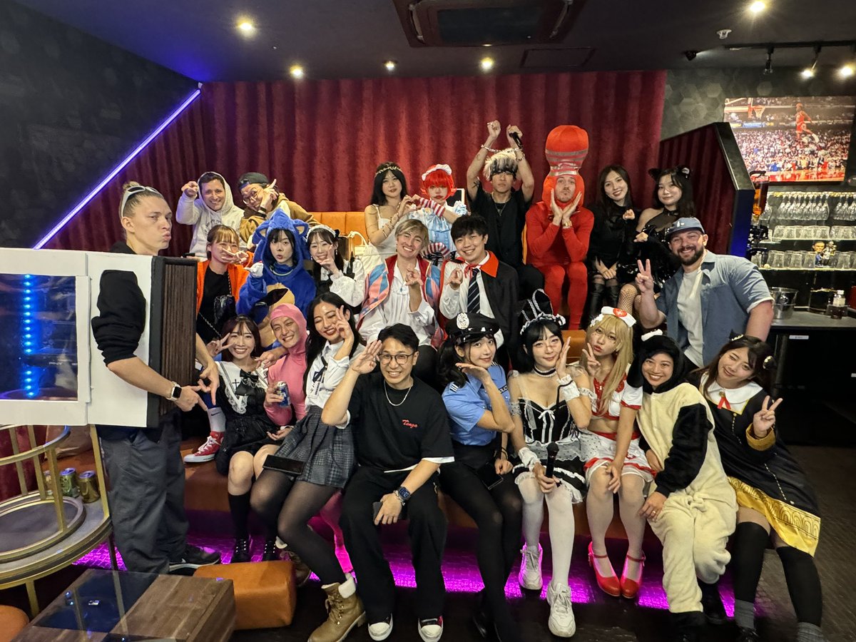 FRIENDS ARE THE BEST🎃🎉
<a href="/RelicKris/">RelicKris</a> <a href="/robcdee_/">rob dee</a> <a href="/tommyfountain83/">tommyfountain</a> <a href="/Canninyart/">Canniny✨comms open</a> <a href="/hiouurin/">Rin</a> <a href="/JoeyKaotyk/">JOEYKAOTYK</a> <a href="/jakenbakeLIVE/">Jake'n'Bake</a> <a href="/therealceoandy/">CEOAndy</a> <a href="/Wolfsbanee_/">Wolfsbanee</a> <a href="/joshuinjapan/">jij・じじ</a> <a href="/SilleEllis63/">Ellis</a> @binggs_ <a href="/PeeguuTV/">PeeguuTV</a> <a href="/zestyzumi/">Zumi</a> <a href="/therealceoandy/">CEOAndy</a> <a href="/Jinnytty1/">TSM Jinnytty</a> <a href="/ChuRuuna/">るうなちゅ ruunachu</a> <a href="/kanagangtv/">KanaGang</a> <a href="/yurina_jpg/">🇯🇵yurina_jpg ＠ Twitch Partner</a> <a href="/jellyhaeni/">Haeni</a> @mia
