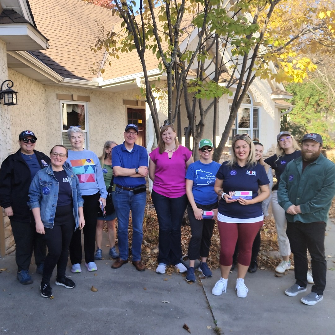 MAPEunion's tweet image. It's the final countdown 🎶 
Knock 🚪, call 📞 and vote 🗳️! 
mape.org/committees/map…
#prolabor #vote #1u