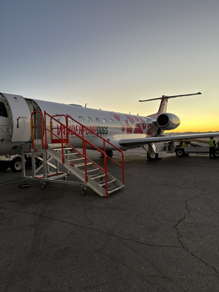 RealDeanCain's tweet image. Good morning from the west coast!
Back to work—