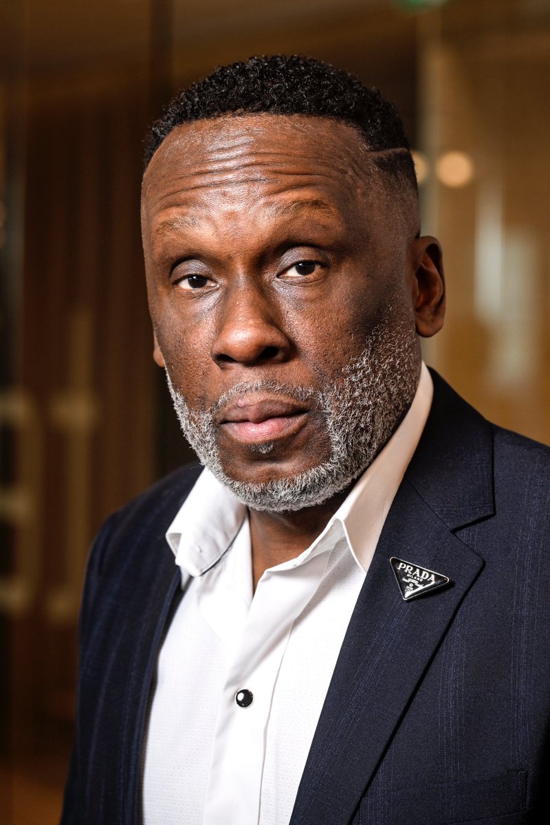 The Power of Sharing Our Dreams !

When I’m giving a motivational talk, I often ask people to share their dreams. I do this because I know how powerful it is to inspire others. Let’s make a habit of sharing our dreams and lifting up our friends, family, and colleagues.
#dream