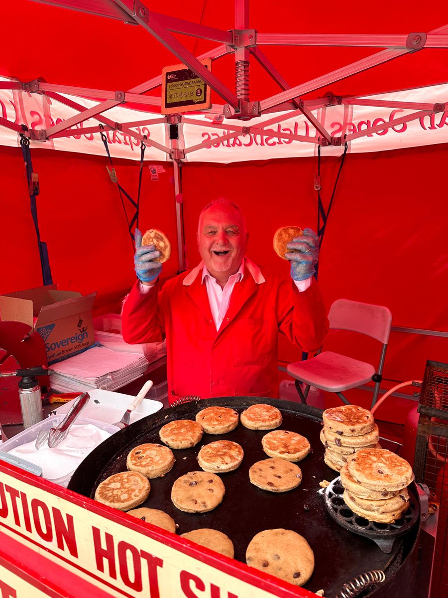 Gloucester Events (@glos_events) on Twitter photo We can't wait to welcome you to the first Christmas Market this weekend at <a href="/GloucesterQuays/">Gloucester Quays</a>
Don't miss out! Come and get into the festive mood, shop for Christmas presents, enjoy tasty street-food and more!
Open- Sat 10-6pm Sun 10-5pm
See you there!! We can't wait to welcome you to the first Christmas Market this weekend at <a href="/GloucesterQuays/">Gloucester Quays</a>
Don't miss out! Come and get into the festive mood, shop for Christmas presents, enjoy tasty street-food and more!
Open- Sat 10-6pm Sun 10-5pm
See you there!!